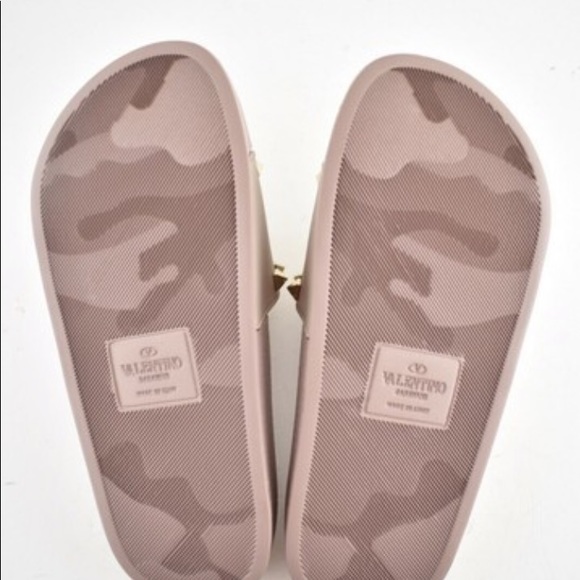 ᐯᗩᒪEᑎTIᑎO❤️ PVC - Picture 2 of 4